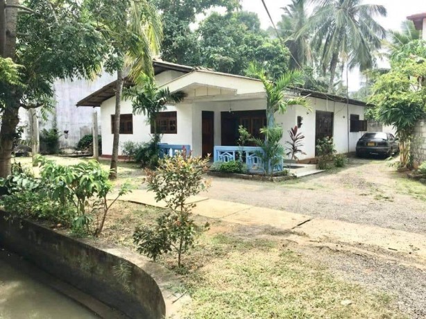 House for Sale in Ambalantota
