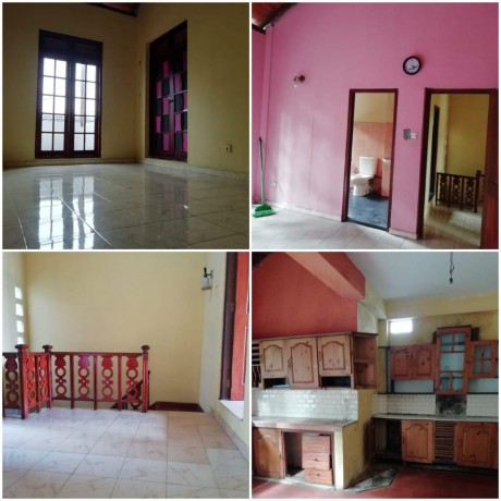 4 Bedroom House for Sale in Seeduwa/ Raddolugama