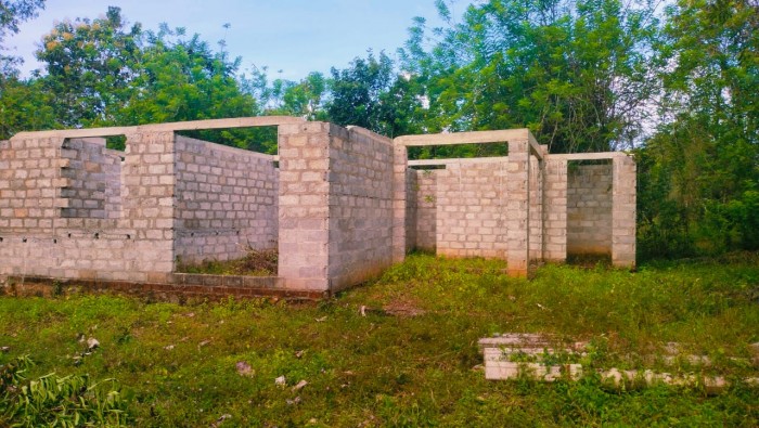 Unfinished house with land for sale - Anuradhapura