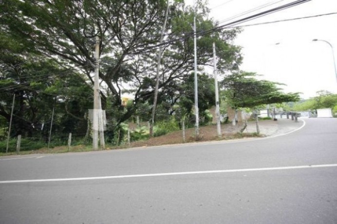 Land For Sale In Aniwatte